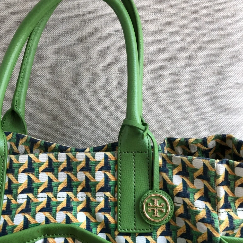 Tory Burch Tote Carryall Green Canvas Print Katie